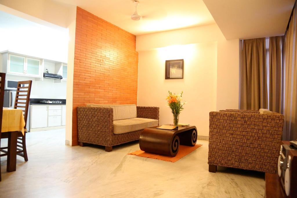 Maple Suites, Serviced Apartments Bangalore Buitenkant foto