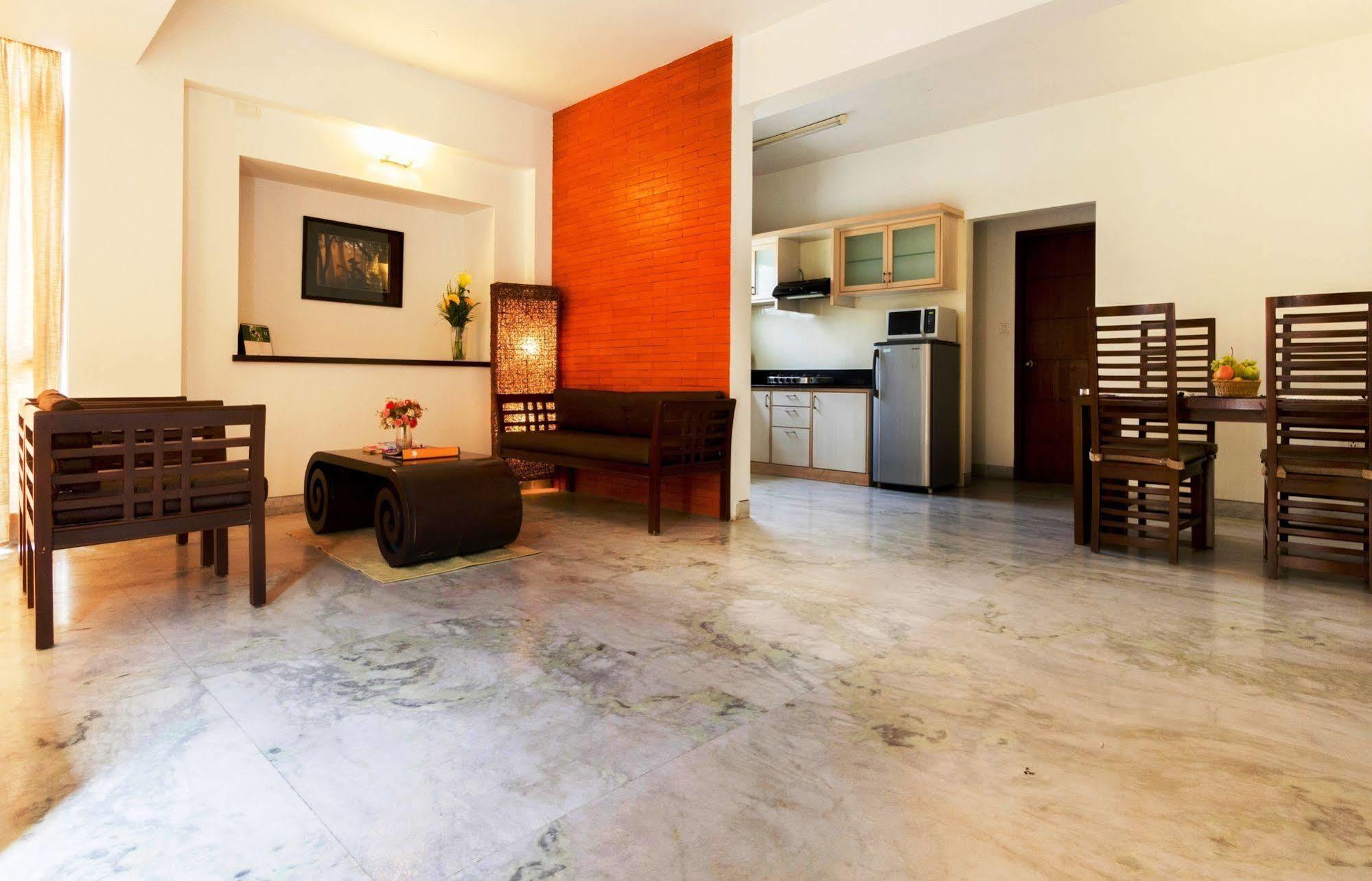 Maple Suites, Serviced Apartments Bangalore Buitenkant foto