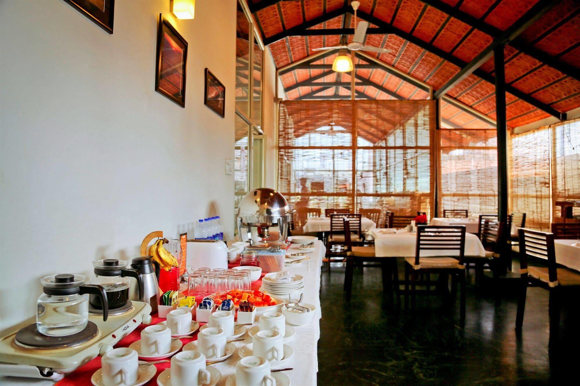 Maple Suites, Serviced Apartments Bangalore Buitenkant foto