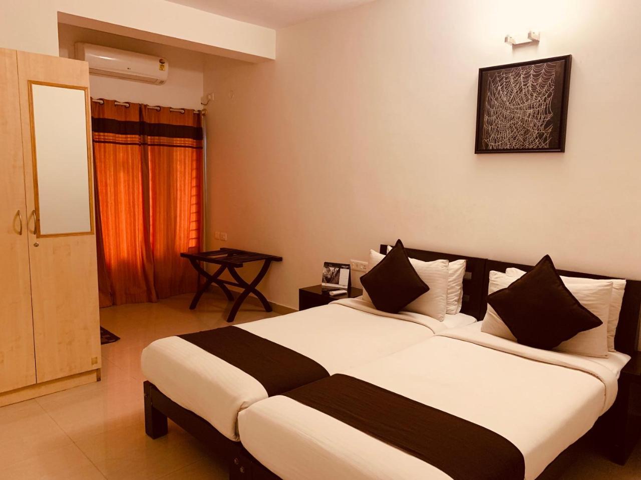 Maple Suites, Serviced Apartments Bangalore Buitenkant foto
